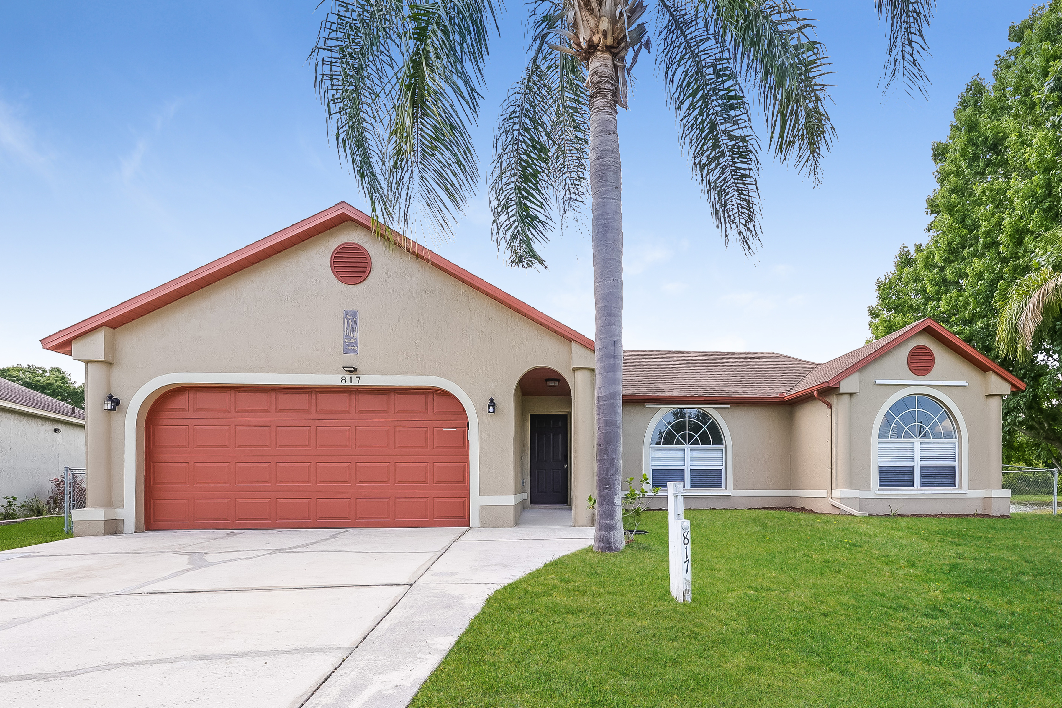 817 ALBI KISSIMMEE, FL 34759